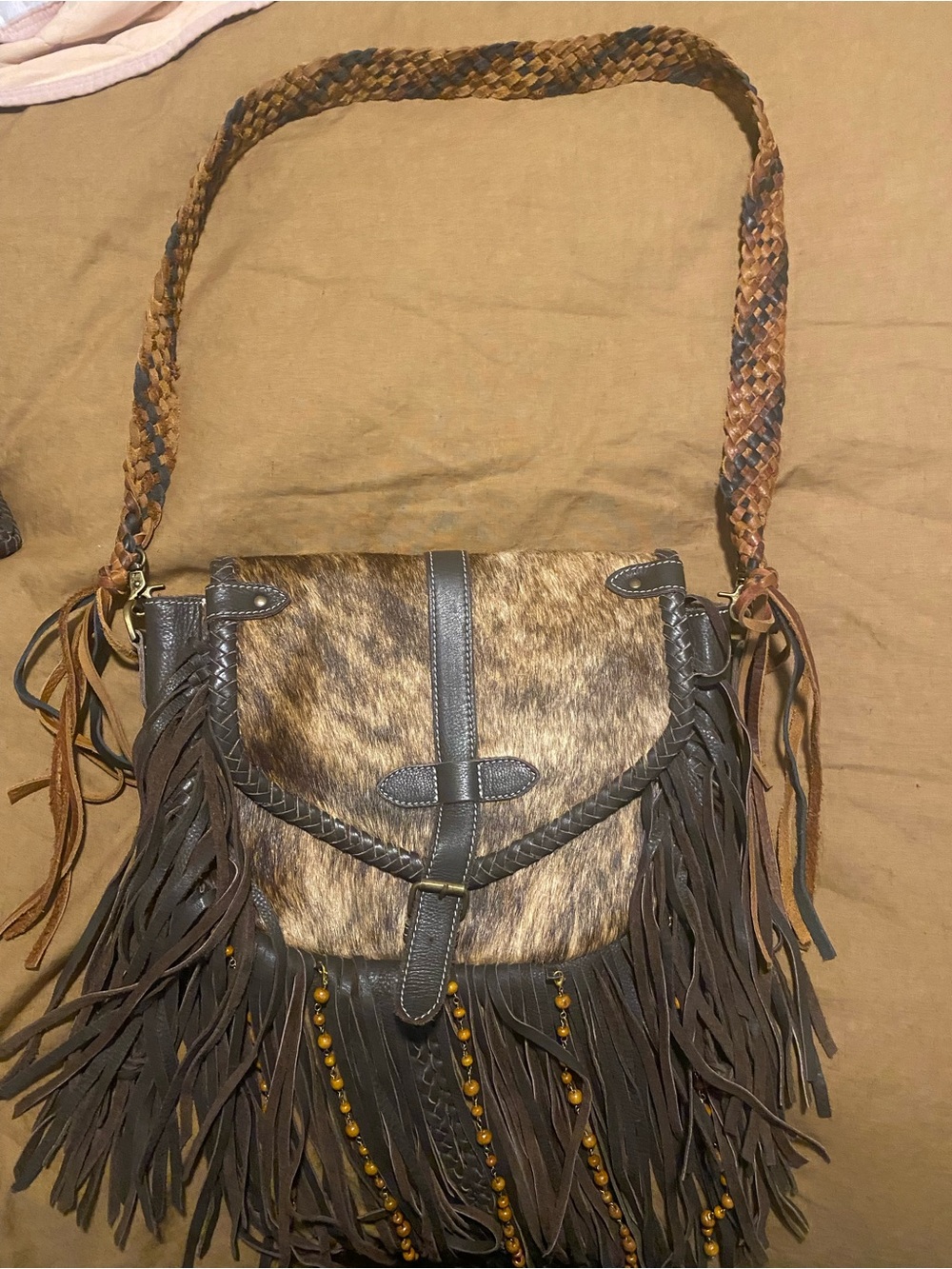Louvelle Haute Southern Hyde